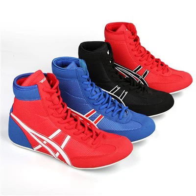 Дишене мреже мушкарце које су хрвале ципеле црне